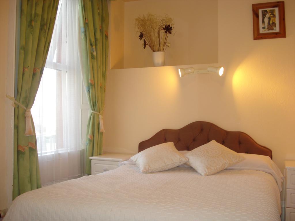 St. George Guest House 웩스퍼드 외부 사진