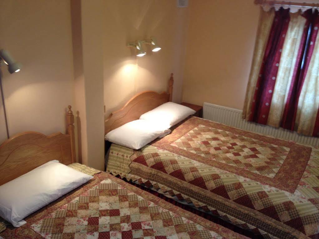 St. George Guest House 웩스퍼드 외부 사진