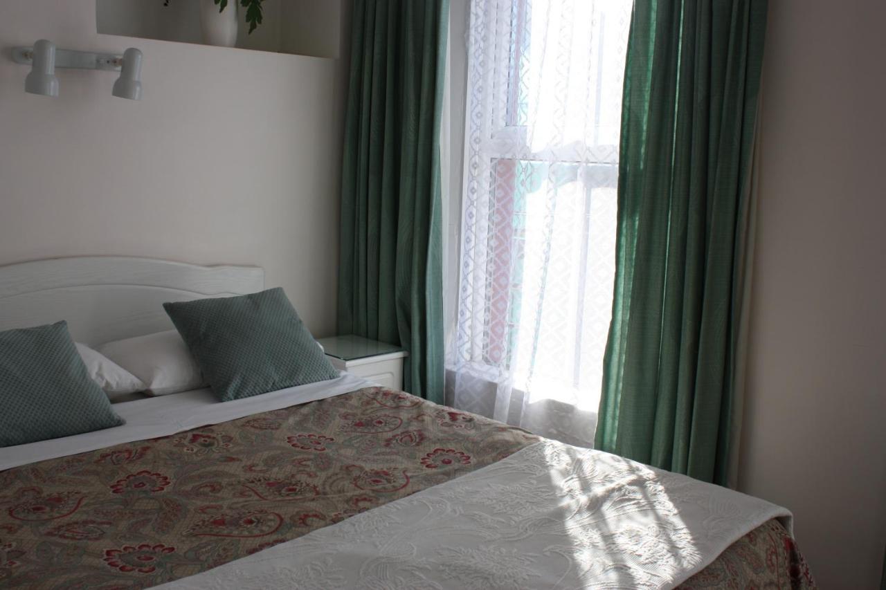St. George Guest House 웩스퍼드 외부 사진